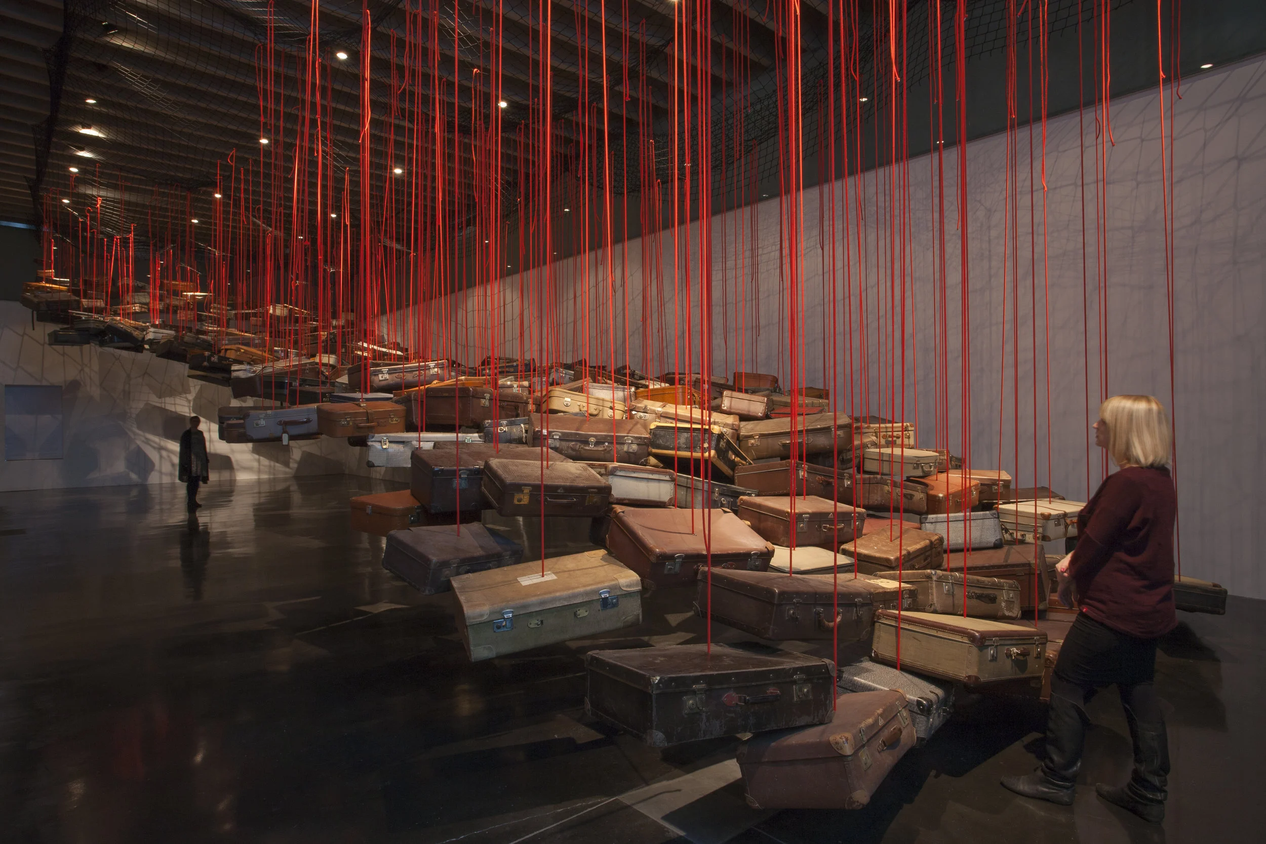 chiharuお会計ページ CHIHARU SHIOTA–塩田千春